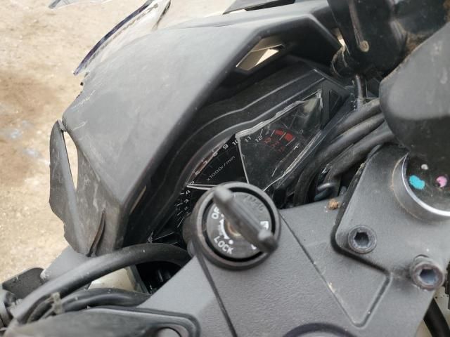 2014 Kawasaki EX300 B