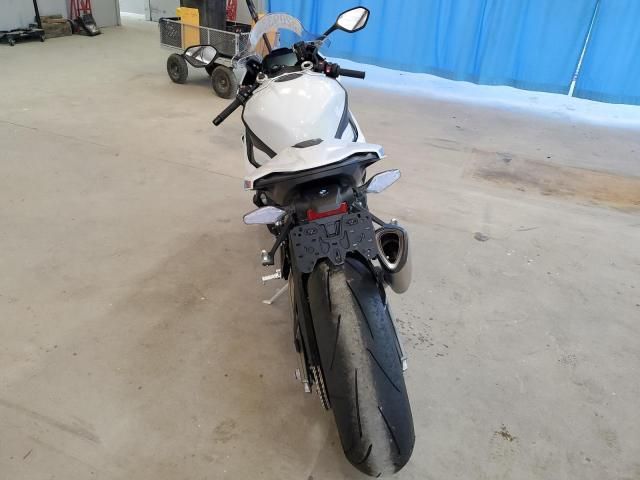 2025 BMW S 1000 RR