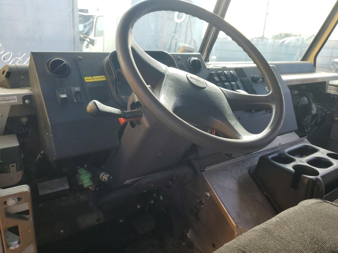 2020 Freigliner 2020 Freightliner MT 45G Delivery Van