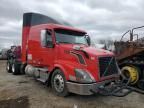 2014 Volvo VNL Semi Truck