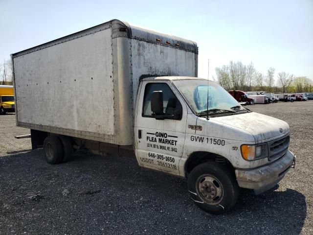 2002 Ford Econoline E350 Super Duty Cutaway Van