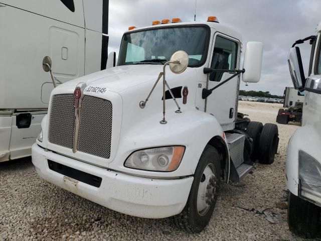 2015 Kenworth T370 Semi Truck