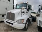 2015 Kenworth T370 Semi Truck