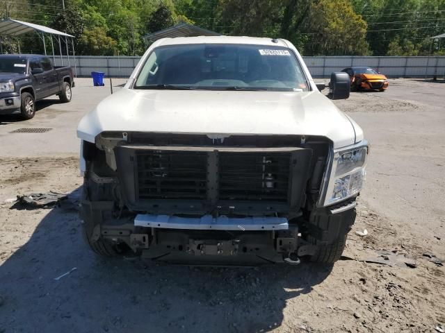 2021 Nissan Titan SV