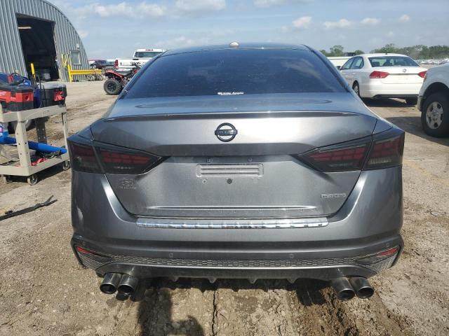 2020 Nissan Altima sr