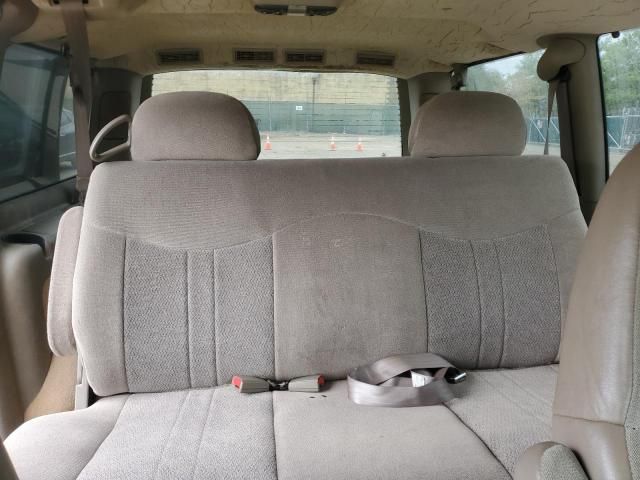 2004 GMC Safari XT
