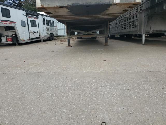 2019 Utility VS2DX DRY Van Trailer
