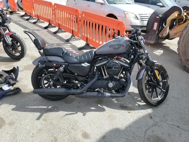 2017 Harley-Davidson XL883 Iron 883