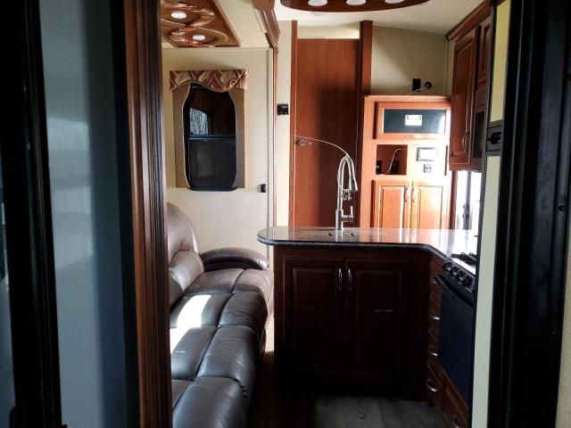 2015 Tesla Trailer