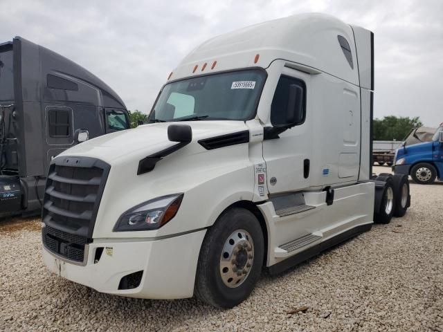 2021 Freightliner Cascadia 126 Semi Truck