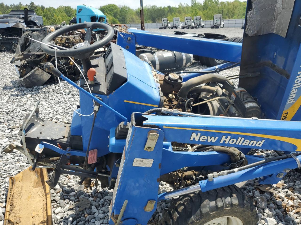 2011 Newholland 2011 New Holland T1510 Tractor