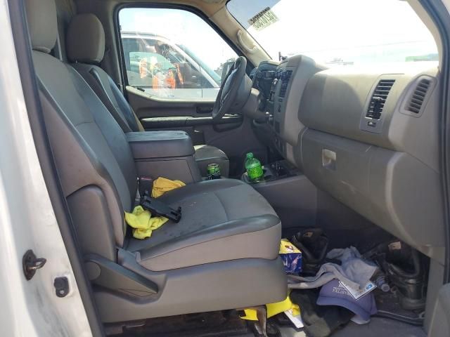 2016 Nissan NV 2500 S
