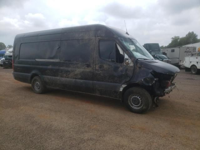 2022 Mercedes-Benz Sprinter 2500