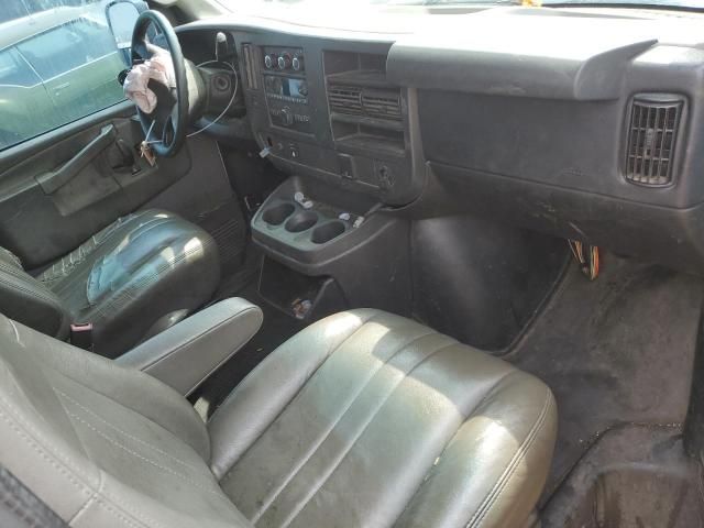 2017 GMC Savana G2500