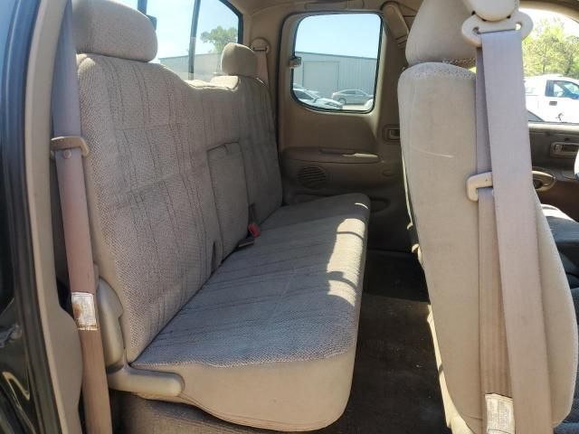 2002 Toyota Tundra Access Cab SR5