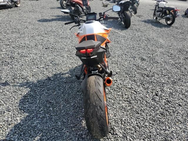 2022 KTM 1290 Super Duke R