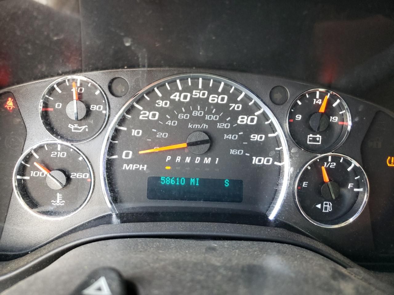 2018 Chevrolet Express G2500