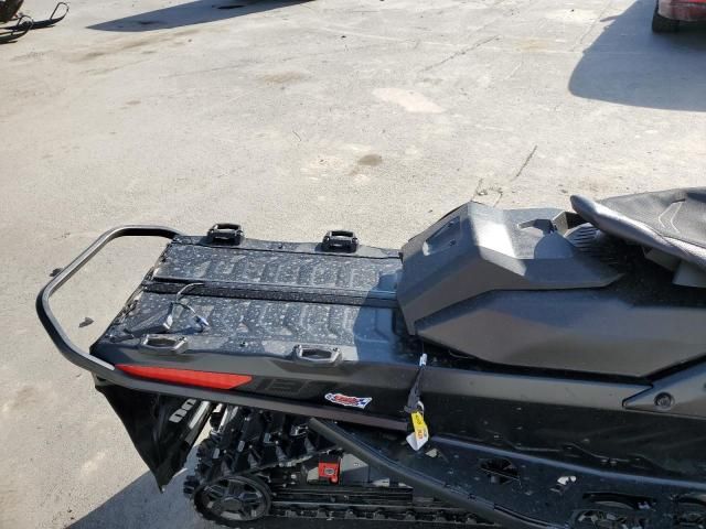 2024 Skidoo 2024 Skidoo MXZ