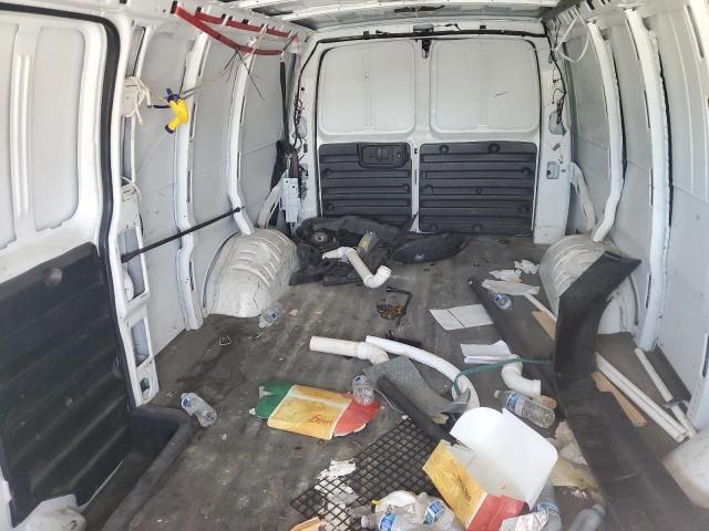 2020 Chevrolet Express G2500