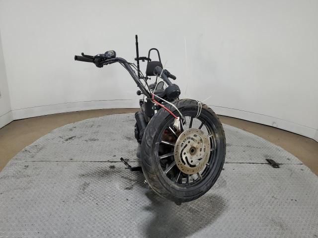 2009 Harley-Davidson Xl883 n