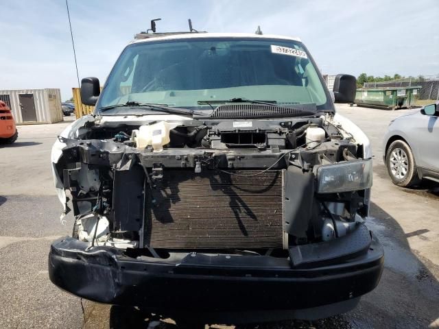 2018 Chevrolet Express G2500