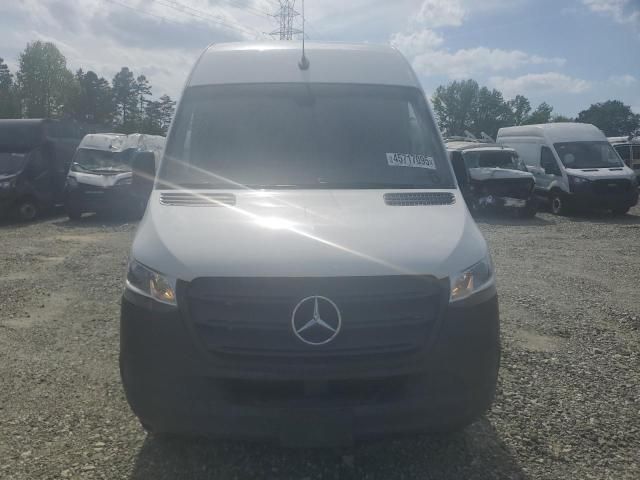 2022 Mercedes-Benz Sprinter 2500