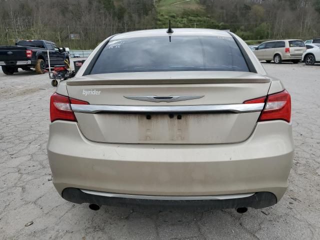 2013 Chrysler 200 Limited