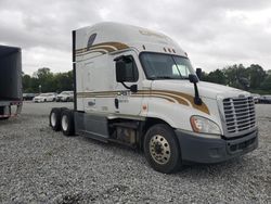 Freightliner Cascadia 125 Semi Truck salvage cars for sale: 2018 Freightliner Cascadia 125 Semi Truck