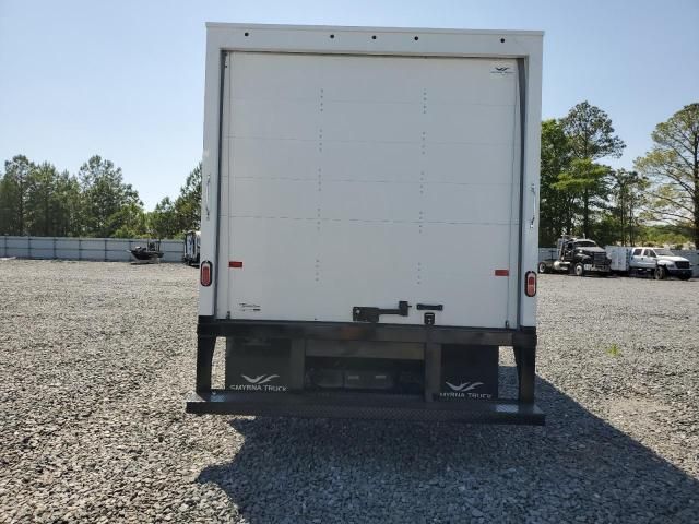 2023 Ford Econoline E450 Super Duty Cutaway Van