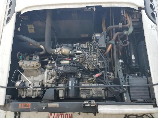 2013 Utility Refrigerated Van Trailer
