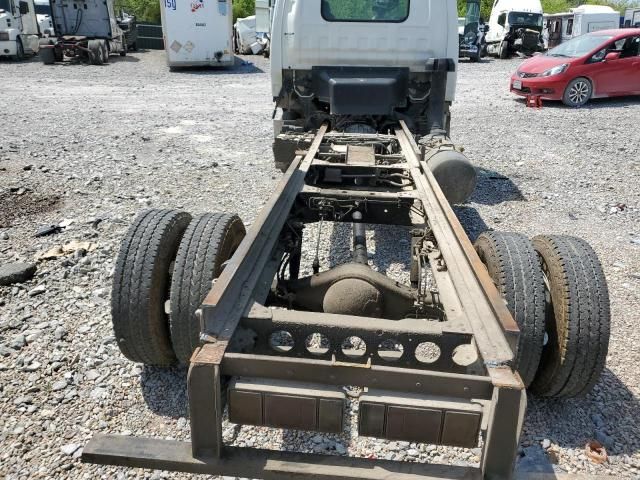 2006 Isuzu NPR