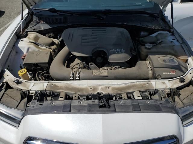 2013 Dodge Charger SE