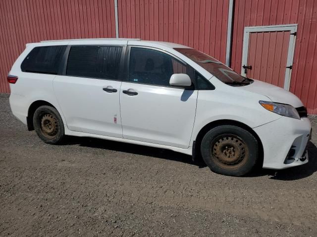 2018 Toyota Sienna L
