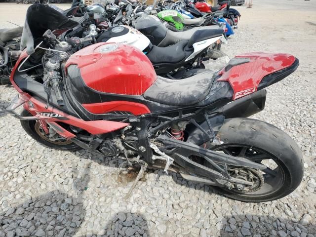 2024 BMW S 1000 RR