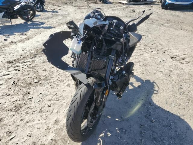 2024 Kawasaki ZX400 S