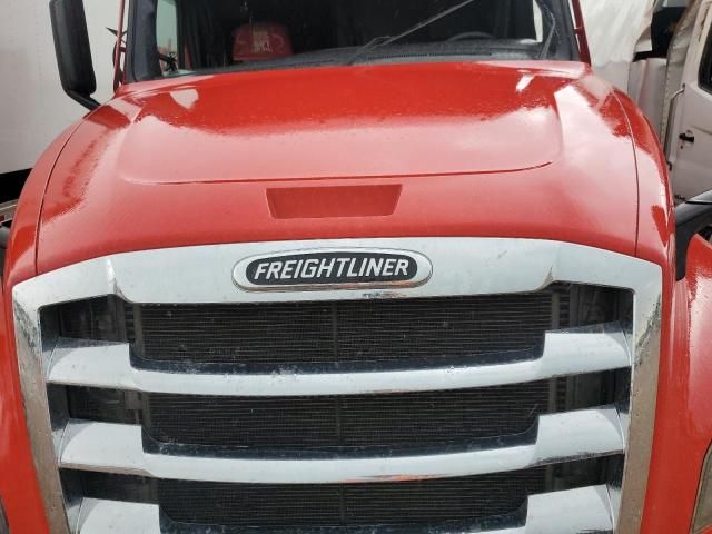 2022 Freightliner Cascadia 126 Semi Truck