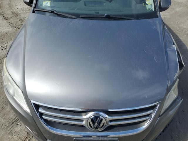 2010 Volkswagen Tiguan SE