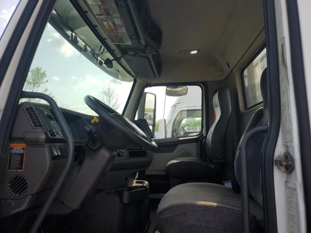 2017 Volvo VNL Semi Truck