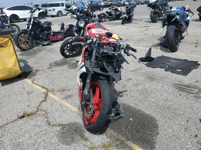 2015 Ducati Superbike 899 Panigale