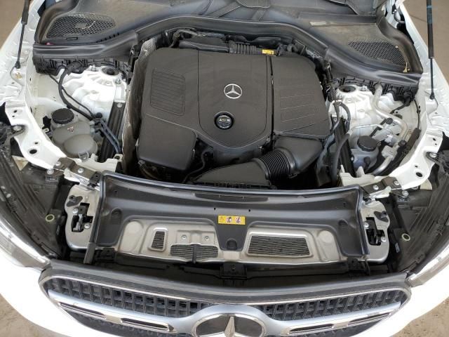 2023 Mercedes-Benz GLC 300