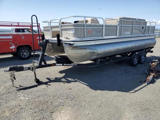 2015 Lowe Boat