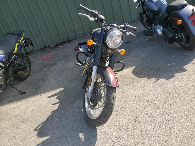 2022 Royal Enfield Motors Classic 350