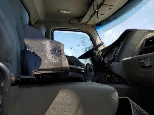 2018 Kenworth T880 Dump Truck