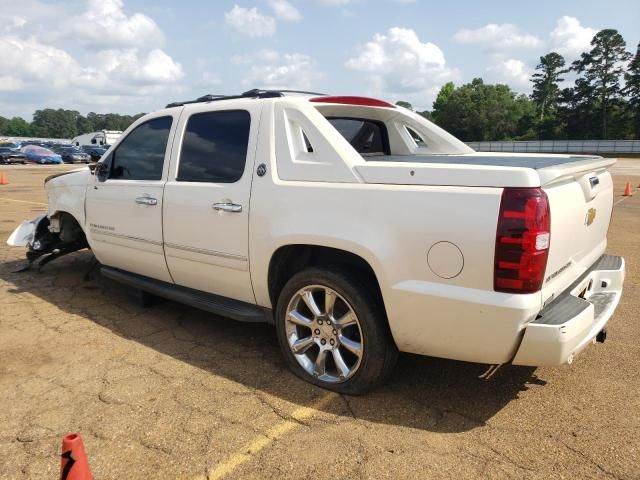 2013 Chevrolet Avalanche LTZ