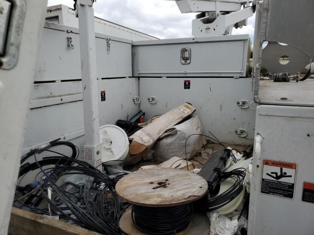 2016 Ford F450 Super Duty Bucket Truck