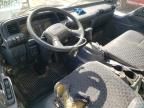 2006 Chevrolet Tilt Master W35042
