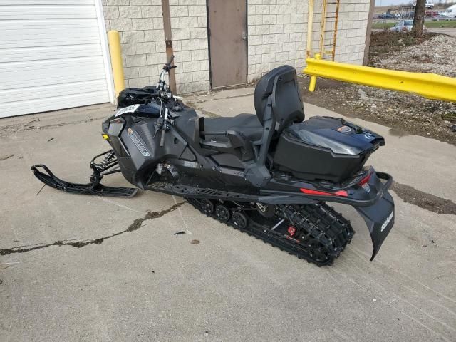 2023 Skidoo 2023 Skidoo Grand Touring
