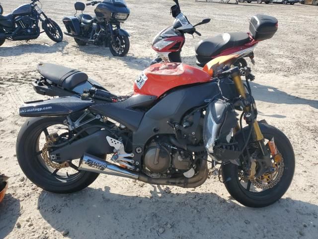 2005 Kawasaki Ninja ZX 10R