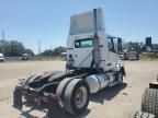 2006 Volvo VNL Semi Truck
