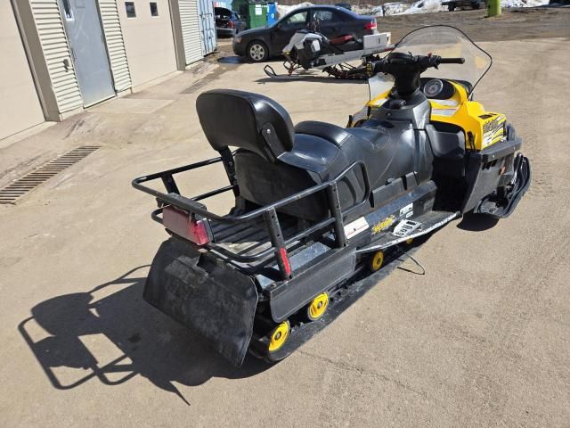 2010 Skidoo 2010 Skidoo Skandic
